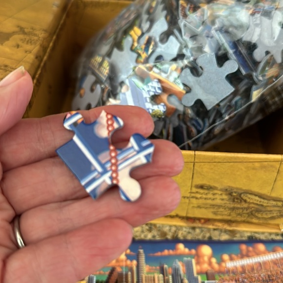 DOWDLE Best of Texas 500 piece puzzle - Picture 5 of 7